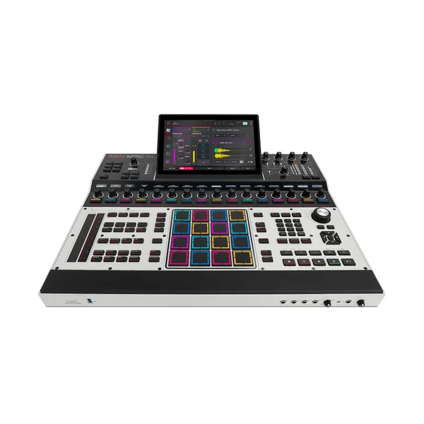 Akai Pro MPC XL – Standalone Production Workstation