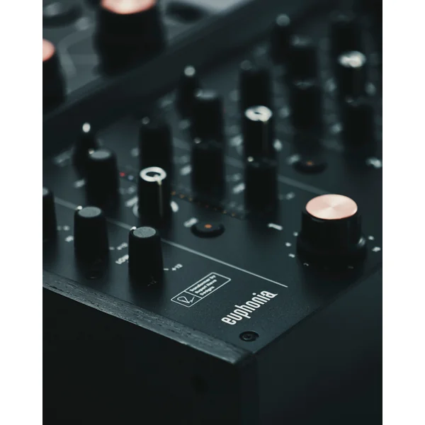 AlphaTheta EUPHONIA Rotary Mixer