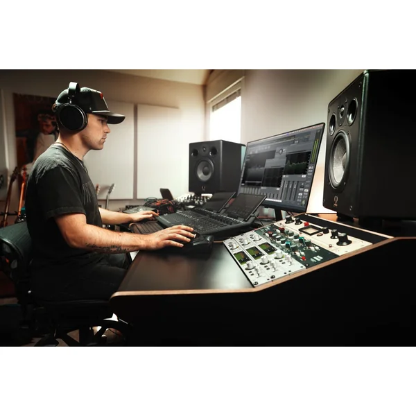 Apollo X6 Gen 2 Studio+