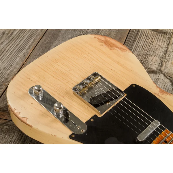 Custom Shop 1952 Telecaster #R136384 - heavy relic natural blonde