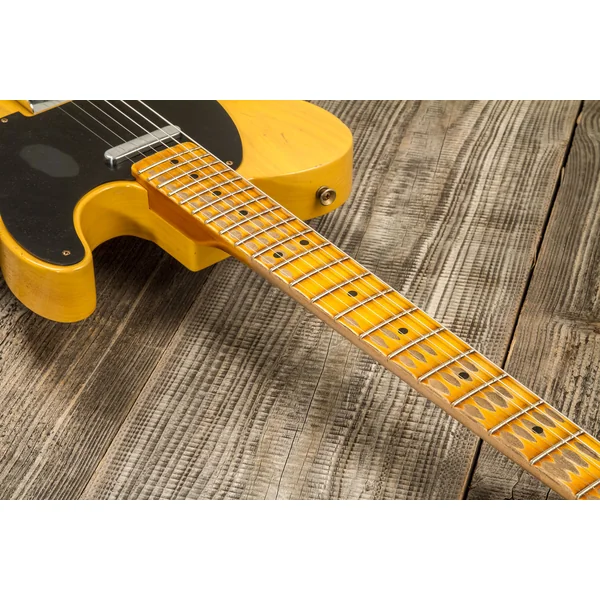 Custom Shop 1952 Telecaster #R138660 - heavy relic butterscotch blonde