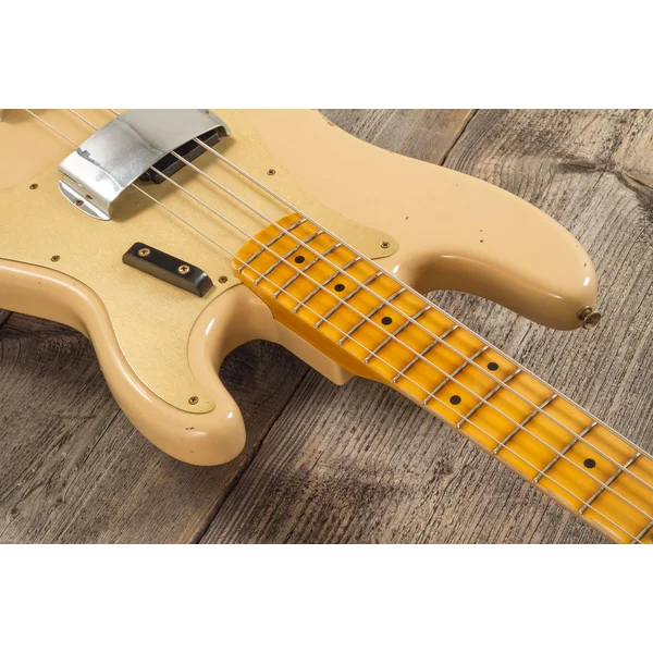 Custom Shop 1958 Precision Bass #CZ578480 - relic aged desert sand
