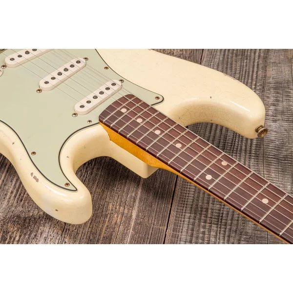 Custom Shop 1959 Stratocaster #R133800 - relic antique vintage white
