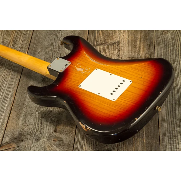 Custom Shop 1959 Stratocaster #R134762 - relic chocolate 3-color sunburst