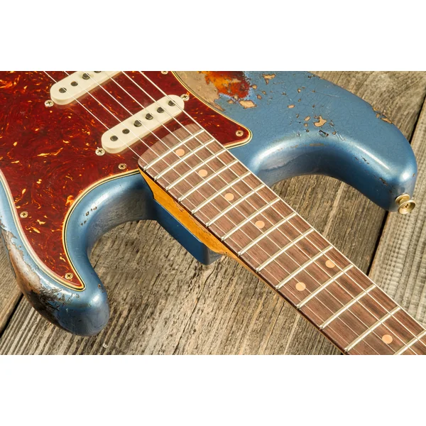Custom Shop 1960 Stratocaster #CZ580908 - super heavy relic lake placid blue o. 3-color sunb