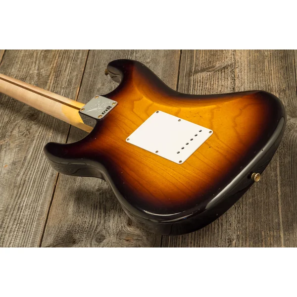 Custom Shop 70th Anniversary 1954 Stratocaster Ltd #XN4858 - journeyman relic 2-color sunburst