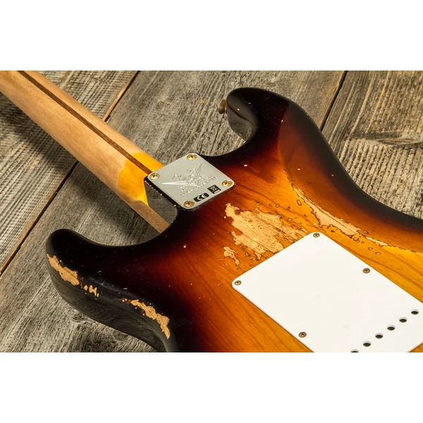 Custom Shop 70th Anniversary 1954 Stratocaster Ltd #XN4887 - heavy relic 2-color sunburst
