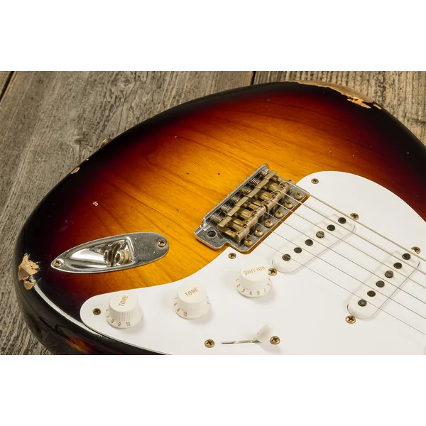 Custom Shop 70th Anniversary 1954 Stratocaster Ltd #XN4888 - heavy relic 2-color sunburst
