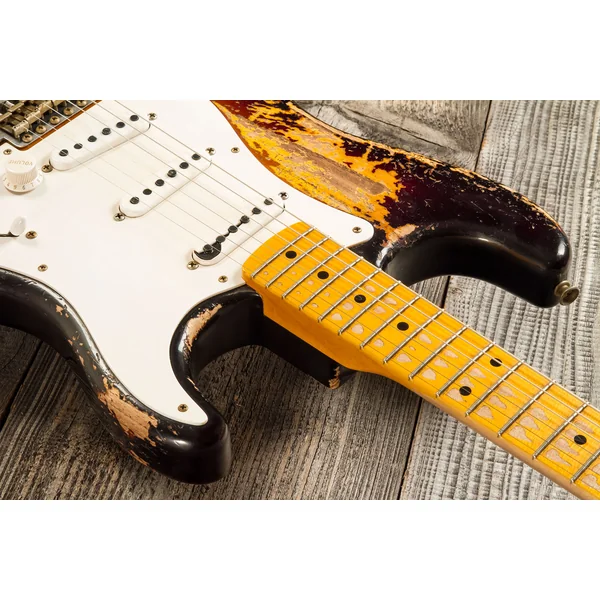 Custom Shop 70th Anniversary 1954 Stratocaster Masterbuilt Andy Hicks #4681 - super heavy relic 2-color sunburst