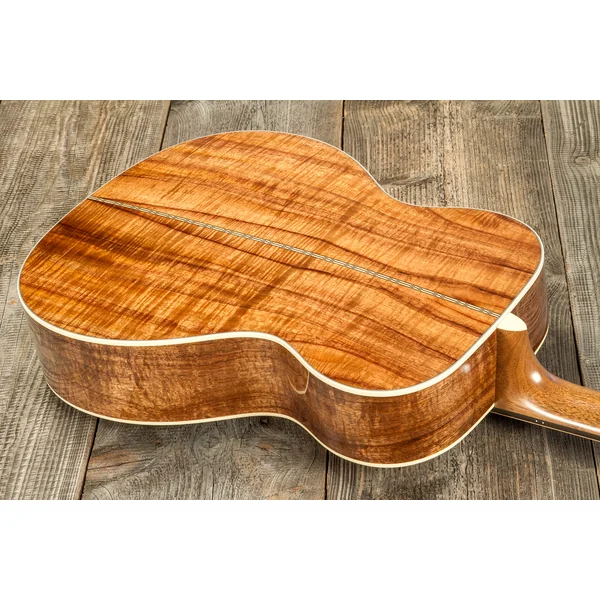 Custom Shop CS-OM-C23035502 #2816483 - natural