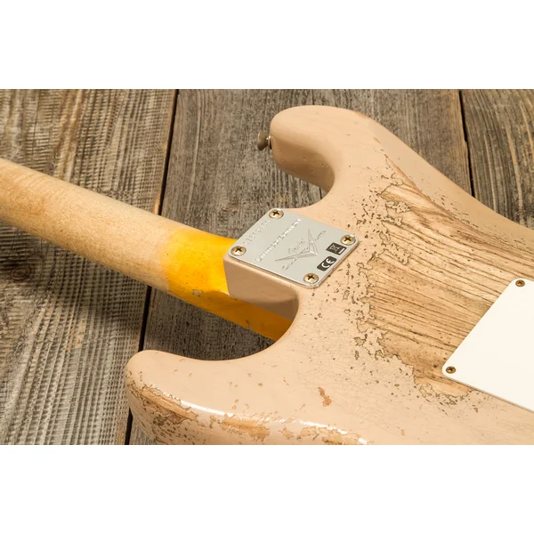 Custom Shop Red Hot Stratocaster #CZ579453 - super heavy relic white blonde