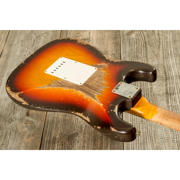 Custom Shop Red Hot Stratocaster #CZ580088 - super heavy relic 3-color sunburst