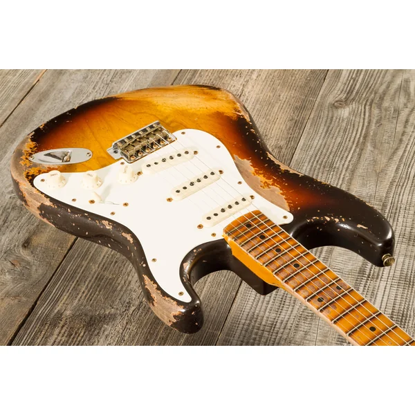 Custom Shop Red Hot Stratocaster #CZ580650 - super heavy relic chocolate 3-color sunburst