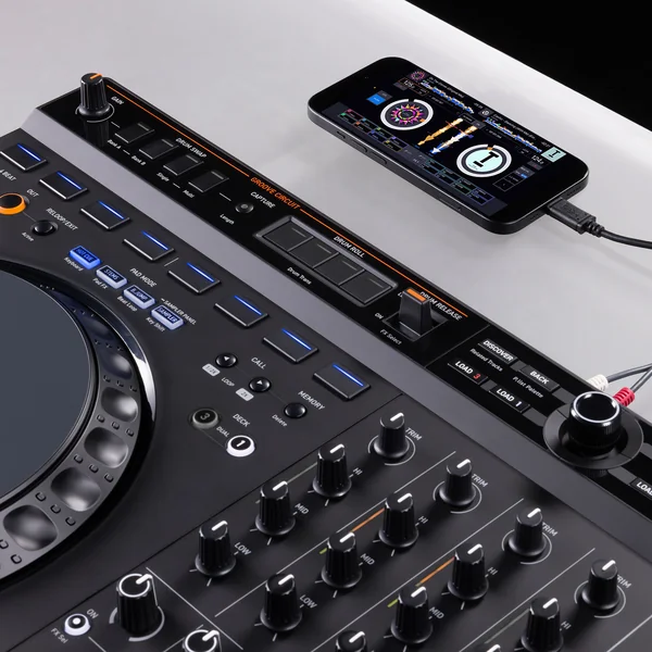 DDJ-GRV6