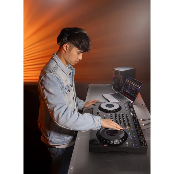 DDJ-GRV6