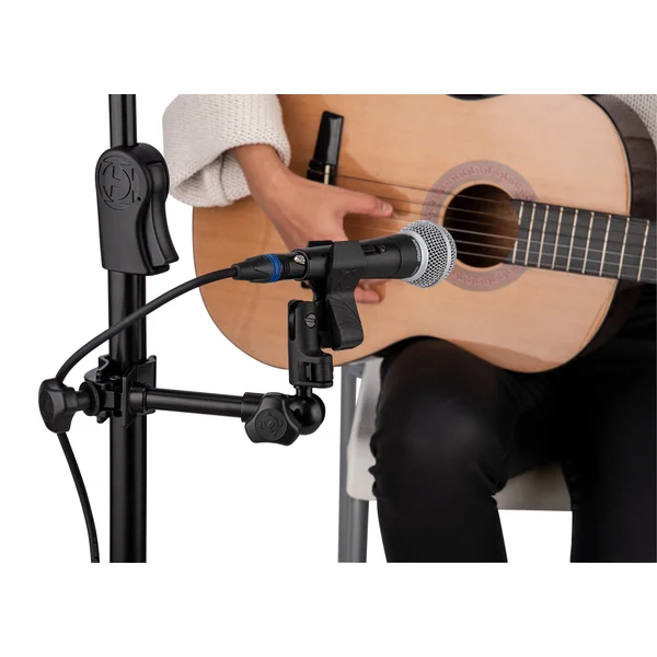 DG137B Microphone Holder