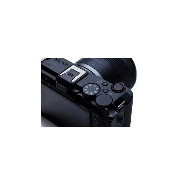 EOS R50 V + RF-S 14-30 mm F4-6.3 IS STM PZ