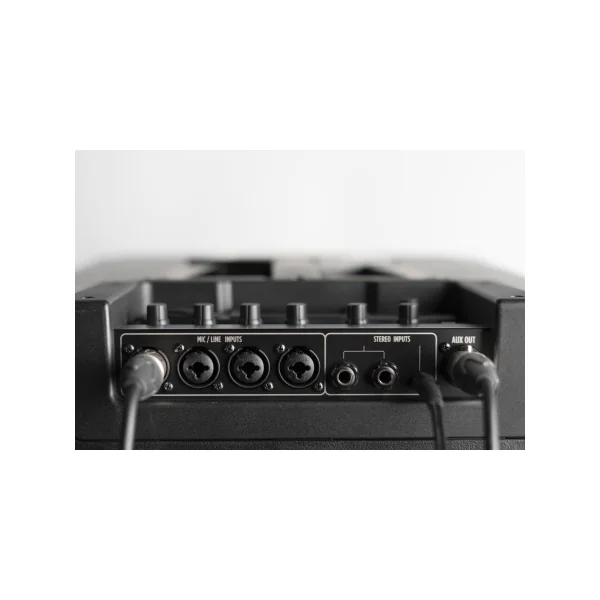 Evox Jmix9 RCF - Enceinte colonne 3 voies 2100W 130dB avec mixage