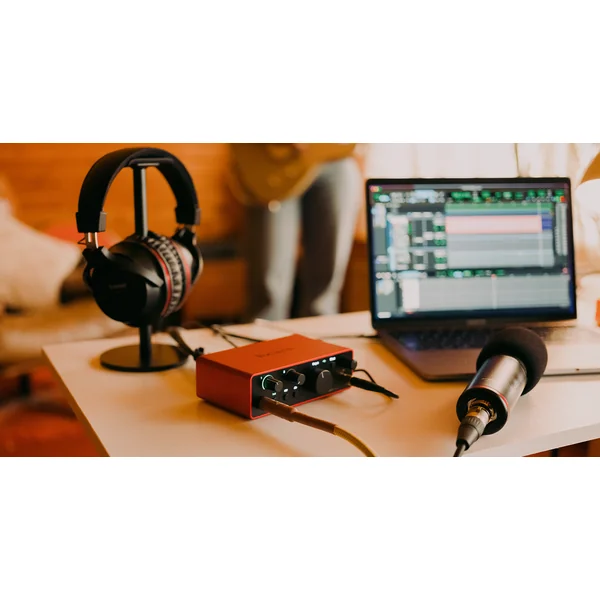Focusrite Scarlett Solo 4th Gen Lydkort