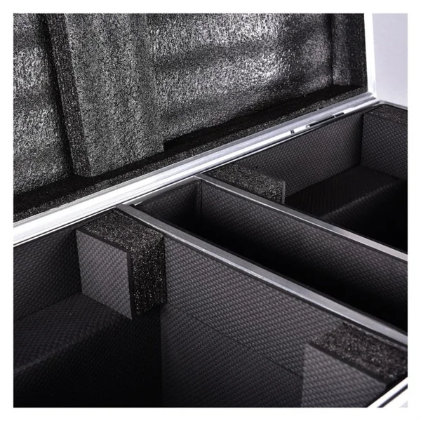 LIGHT4ME VENOM ZOOM 250 CASE til 2 moving heads LED