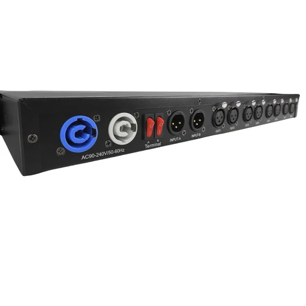 Light4Me XSPLIT 2x4 DMX-splitter