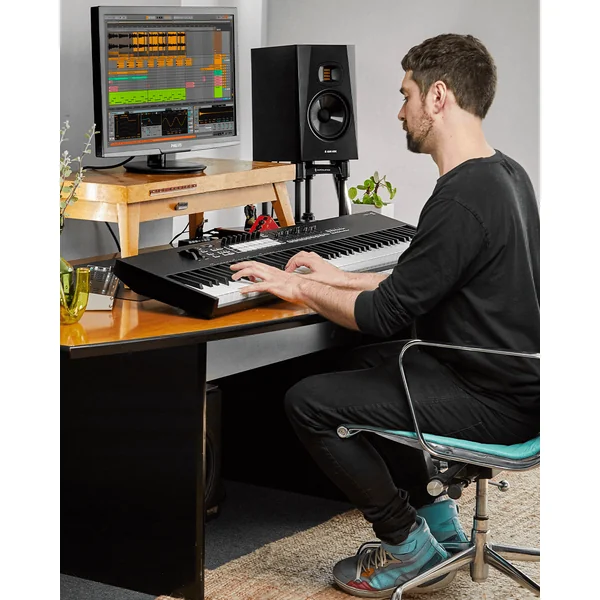 Novation Launchkey-88-MK3
