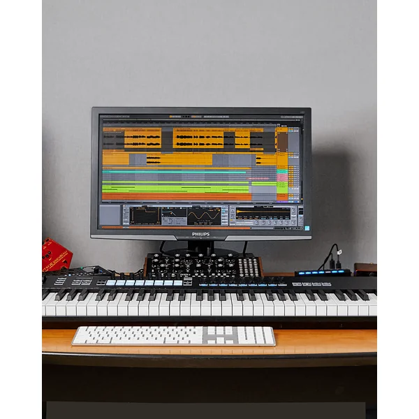 Novation Launchkey-88-MK3