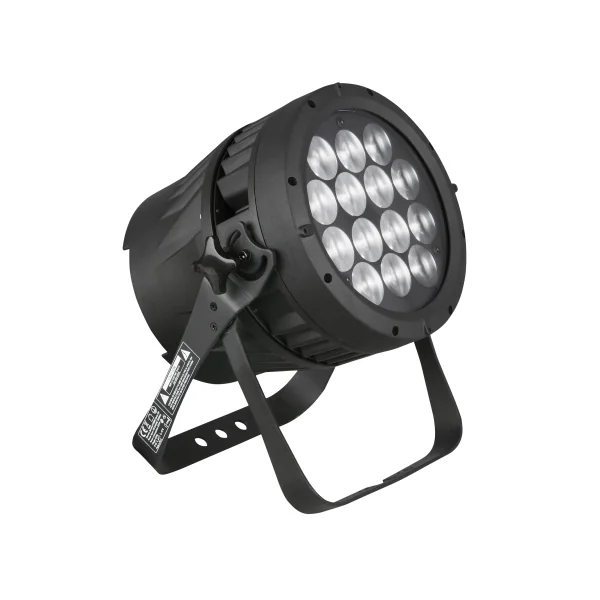 Projecteur led Showtec Spectral M3000 Zoom Q4 MKII 14 X 12W RGBW IP65