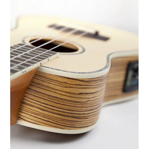 Reno RU320E Grand Concert Ukulélés avec Pickup et Tuner (Naturel)