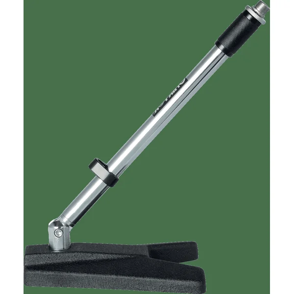 Short leg with triangle base - chrome