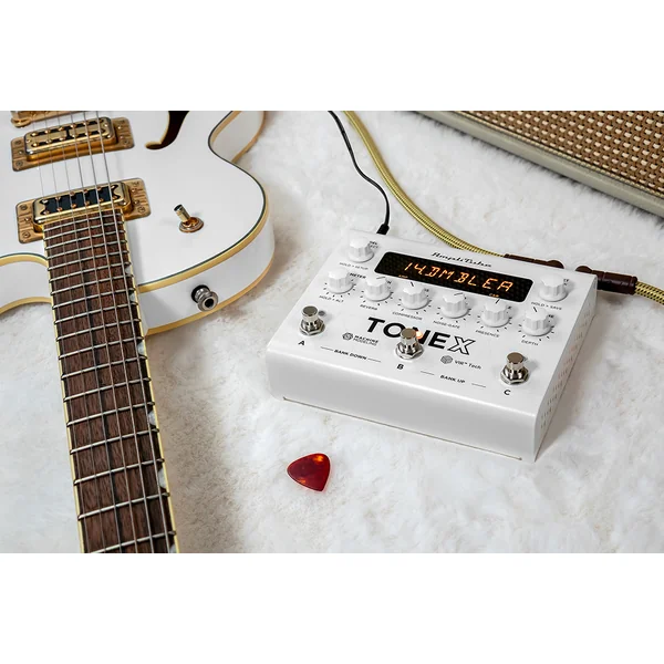 TONEX PEDAL WHITE LIMITED ED