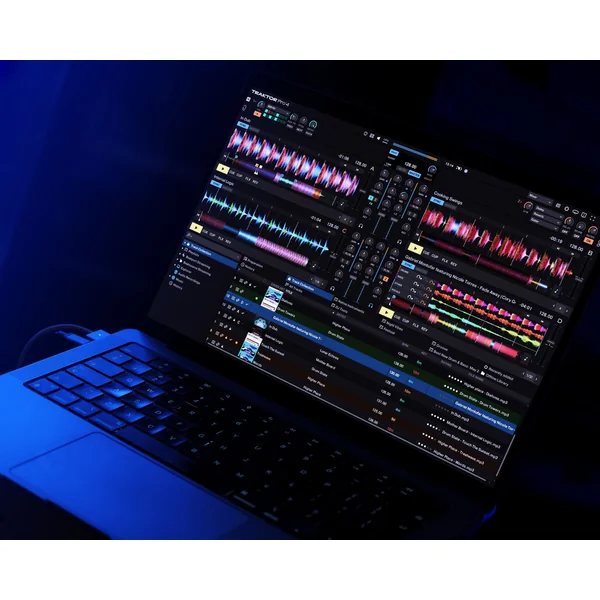 Traktor Pro 4